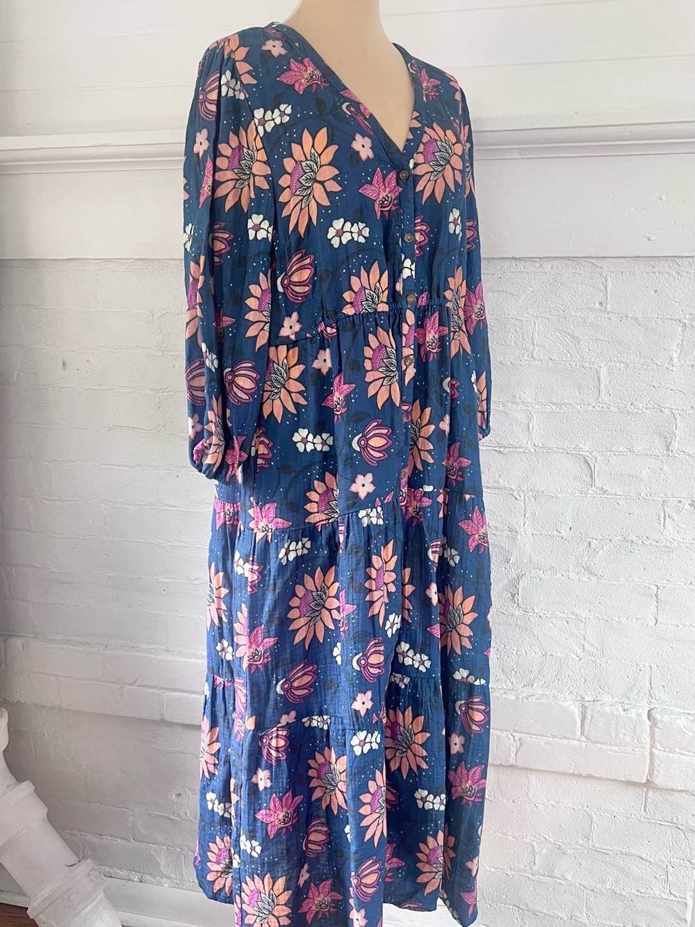 Marine Layer Willow Midi Dress in Floral Batik Blue Pink Natural Fiber Size XL - Picture 5 of 16